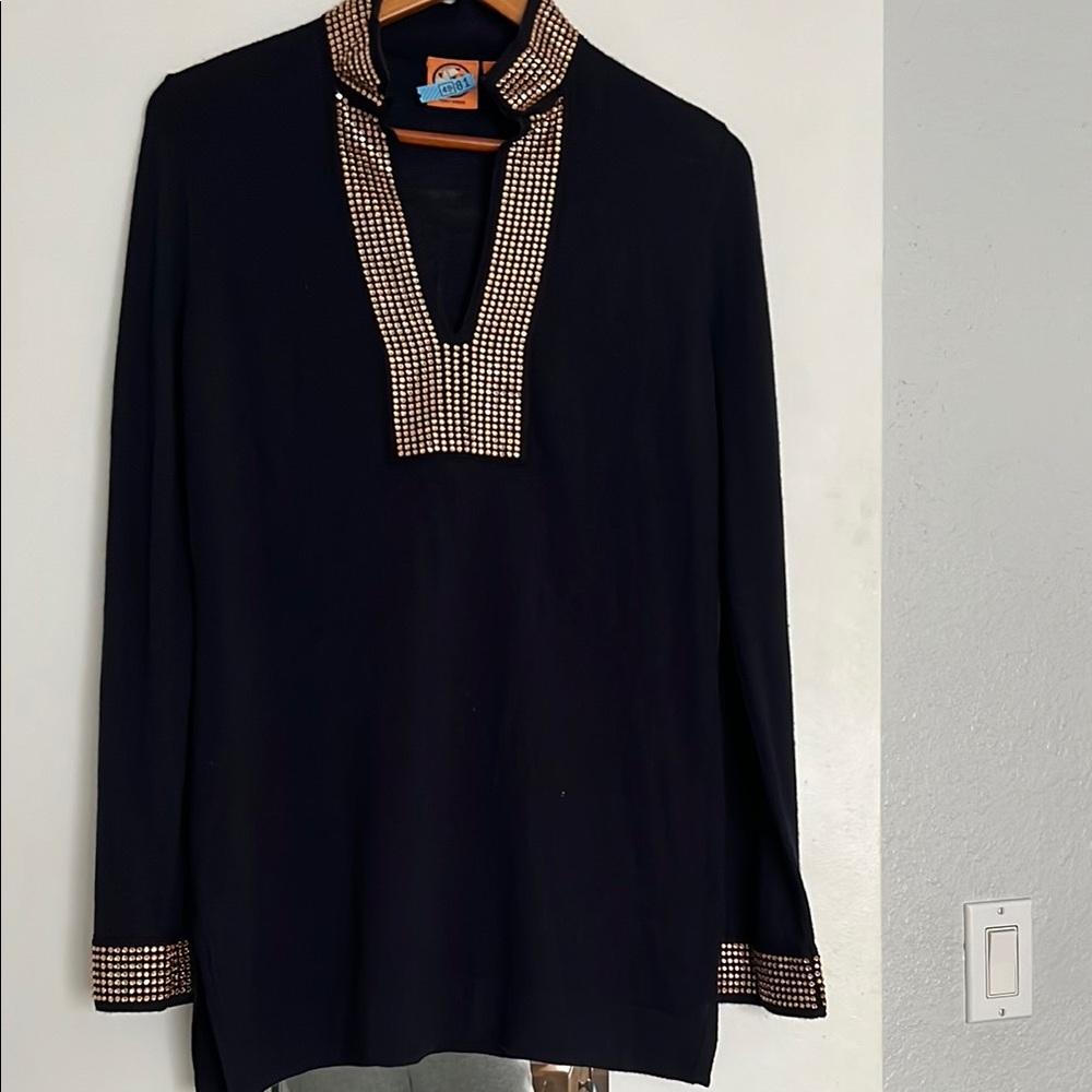 Tory Burch Black V-Neck Sweater with Contrasting Collar and Cuffs